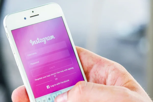 Instagram's Game-Changing Update Unlock the Blue Tick with Meta-Verified